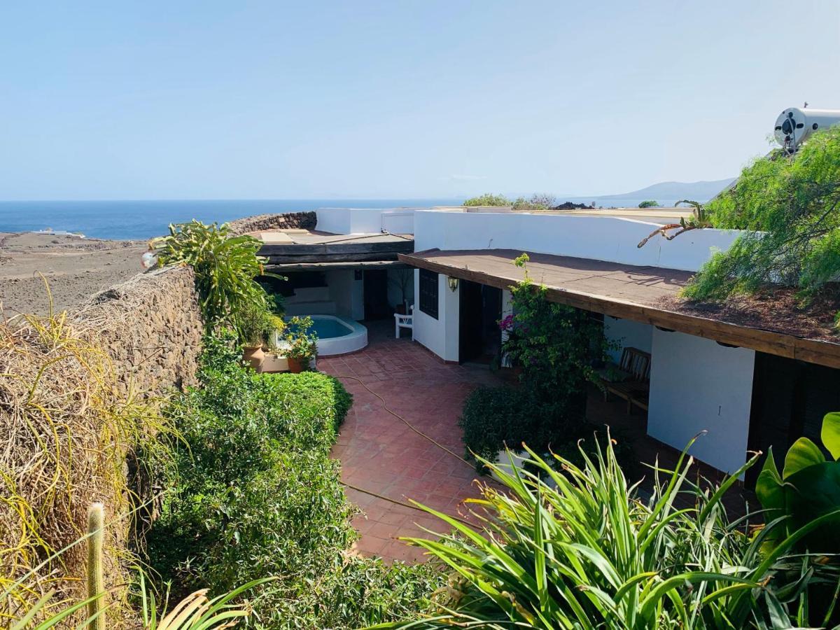 Beautiful 3-Bed Vacation House In Macher Exterior photo